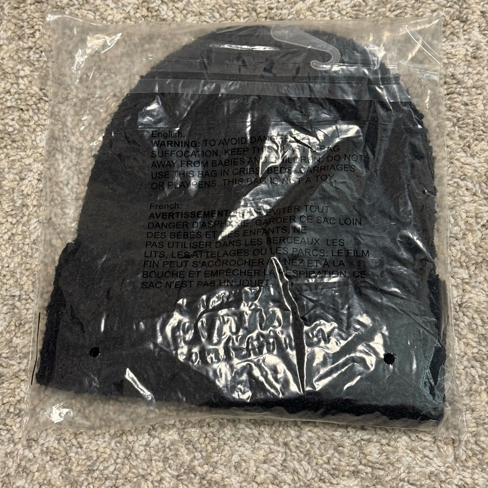 NWT HUNTER Black Tonal Patch Beanie - Picture 5 of 6
